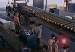 Standbild Munition Handhabung team U-Tapao Royal Thai Air Force Base Thailand, 1969, aus Sekunde 34 historischem Filmmaterial Videoclip 65675039078