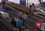 Standbild Munition Handhabung team U-Tapao Royal Thai Air Force Base Thailand, 1969, aus Sekunde 48 historischem Filmmaterial Videoclip 65675039078