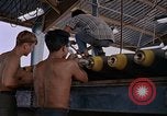 Standbild Air Force Munition Handler U-Tapao Royal Thai Air Force Base Thailand, 1969, aus Sekunde 26 historischem Filmmaterial Videoclip 65675039079