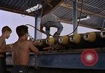 Standbild Air Force Munition Handler U-Tapao Royal Thai Air Force Base Thailand, 1969, aus Sekunde 38 historischem Filmmaterial Videoclip 65675039079