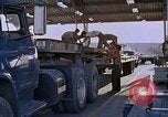 Standbild Air Force Munition Handler U-Tapao Royal Thai Air Force Base Thailand, 1969, aus Sekunde 55 historischem Filmmaterial Videoclip 65675039079
