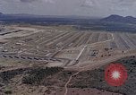 Immagine di Munizioni area di storage U Tapao-Royal Thai Air Force Base della Thailandia, 1969, secondo 33 filmato di repertorio 65675039081
