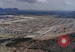 Immagine di Munizioni area di storage U Tapao-Royal Thai Air Force Base della Thailandia, 1969, secondo 37 filmato di repertorio 65675039081