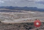 Immagine di Munizioni area di storage U Tapao-Royal Thai Air Force Base della Thailandia, 1969, secondo 51 filmato di repertorio 65675039081