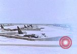 Immagine di Funzionamento luce di arco U Tapao-Royal Thai Air Force Base della Thailandia, 1969, secondo 5 filmato di repertorio 65675039082