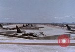 Immagine di Funzionamento luce di arco U Tapao-Royal Thai Air Force Base della Thailandia, 1969, secondo 10 filmato di repertorio 65675039082