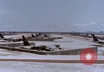 Immagine di Funzionamento luce di arco U Tapao-Royal Thai Air Force Base della Thailandia, 1969, secondo 15 filmato di repertorio 65675039082