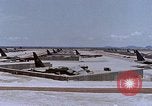 Immagine di Funzionamento luce di arco U Tapao-Royal Thai Air Force Base della Thailandia, 1969, secondo 31 filmato di repertorio 65675039082