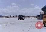 Immagine di Bombardiere B-52 equipaggio U Tapao-Royal Thai Air Force Base della Thailandia, 1969, secondo 5 filmato di repertorio 65675039085