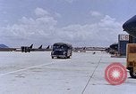 Immagine di Bombardiere B-52 equipaggio U Tapao-Royal Thai Air Force Base della Thailandia, 1969, secondo 6 filmato di repertorio 65675039085