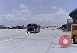 Immagine di Bombardiere B-52 equipaggio U Tapao-Royal Thai Air Force Base della Thailandia, 1969, secondo 8 filmato di repertorio 65675039085