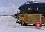 Immagine di Bombardiere B-52 equipaggio U Tapao-Royal Thai Air Force Base della Thailandia, 1969, secondo 48 filmato di repertorio 65675039085