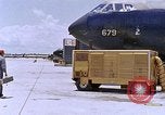 Immagine di Bombardiere B-52 equipaggio U Tapao-Royal Thai Air Force Base della Thailandia, 1969, secondo 49 filmato di repertorio 65675039085