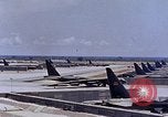 Immagine di B-62 bombardieri in revetments U Tapao-Royal Thai Air Force Base della Thailandia, 1969, secondo 37 filmato di repertorio 65675039086
