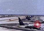 Immagine di B-62 bombardieri in revetments U Tapao-Royal Thai Air Force Base della Thailandia, 1969, secondo 55 filmato di repertorio 65675039086