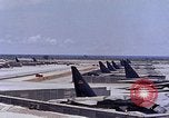 Immagine di B-62 bombardieri in revetments U Tapao-Royal Thai Air Force Base della Thailandia, 1969, secondo 58 filmato di repertorio 65675039086