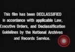 Immagine di Signal Corps Radio 694 SCR United States USA, 1944, secondo 25 filmato di repertorio 65675039093