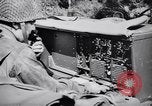 Immagine di Signal Corps Radio 694 SCR United States USA, 1944, secondo 47 filmato di repertorio 65675039093