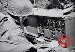 Immagine di Signal Corps Radio 694 SCR United States USA, 1944, secondo 48 filmato di repertorio 65675039093