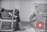 Immagine di Signal Corps Radio 694 SCR United States USA, 1944, secondo 14 filmato di repertorio 65675039094