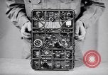 Immagine di Signal Corps Radio 694 SCR United States USA, 1944, secondo 3 filmato di repertorio 65675039095