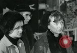 Image défilé de modèle London England Royaume-Uni, 1963, de la seconde 21 séquences d'archives historiques vidéo 65675039104
