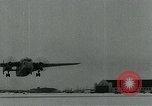 Image des parachutistes de l'Alaska Alaska USA, 1963, de la seconde 22 séquences d'archives historiques vidéo 65675039106