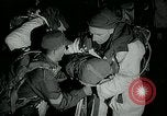 Image des parachutistes de l'Alaska Alaska USA, 1963, de la seconde 35 séquences d'archives historiques vidéo 65675039106