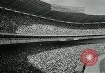 Immagine di Baltimore Orioles giocando Washington senatori baseball Washington DC USA, 1963, secondo 6 filmato di repertorio 65675039123