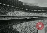 Immagine di Baltimore Orioles giocando Washington senatori baseball Washington DC USA, 1963, secondo 7 filmato di repertorio 65675039123