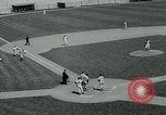 Immagine di Baltimore Orioles giocando Washington senatori baseball Washington DC USA, 1963, secondo 54 filmato di repertorio 65675039123