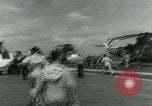 Immagine di Principali Gordon Cooper ritorna dopo che orbita Honolulu Hawaii USA, 1963, secondo 9 filmato di repertorio 65675039124
