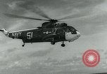 Immagine di Principali Gordon Cooper ritorna dopo che orbita Honolulu Hawaii USA, 1963, secondo 16 filmato di repertorio 65675039124