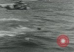 Immagine di Principali Gordon Cooper ritorna dopo che orbita Honolulu Hawaii USA, 1963, secondo 56 filmato di repertorio 65675039124