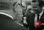 Standbild Feiern für erfolgreiche Orbit von Major Gordon Cooper Washington DC USA, 1963, aus Sekunde 23 historischem Filmmaterial Videoclip 65675039129