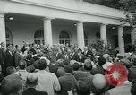 Standbild Feiern für erfolgreiche Orbit von Major Gordon Cooper Washington DC USA, 1963, aus Sekunde 37 historischem Filmmaterial Videoclip 65675039129