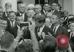 Standbild Feiern für erfolgreiche Orbit von Major Gordon Cooper Washington DC USA, 1963, aus Sekunde 46 historischem Filmmaterial Videoclip 65675039129