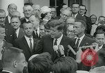 Standbild Feiern für erfolgreiche Orbit von Major Gordon Cooper Washington DC USA, 1963, aus Sekunde 50 historischem Filmmaterial Videoclip 65675039129