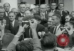 Standbild Feiern für erfolgreiche Orbit von Major Gordon Cooper Washington DC USA, 1963, aus Sekunde 53 historischem Filmmaterial Videoclip 65675039129