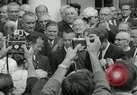 Standbild Feiern für erfolgreiche Orbit von Major Gordon Cooper Washington DC USA, 1963, aus Sekunde 54 historischem Filmmaterial Videoclip 65675039129