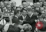 Standbild Feiern für erfolgreiche Orbit von Major Gordon Cooper Washington DC USA, 1963, aus Sekunde 60 historischem Filmmaterial Videoclip 65675039129