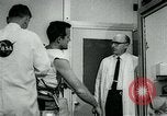 Image L'astronaute de la NASA le Major Gordon Cooper foi vol 7 Washington DC USA, 1963, de la seconde 9 séquences d'archives historiques vidéo 65675039130