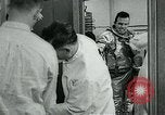 Image L'astronaute de la NASA le Major Gordon Cooper foi vol 7 Washington DC USA, 1963, de la seconde 14 séquences d'archives historiques vidéo 65675039130
