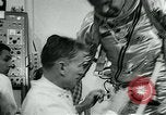 Image L'astronaute de la NASA le Major Gordon Cooper foi vol 7 Washington DC USA, 1963, de la seconde 18 séquences d'archives historiques vidéo 65675039130