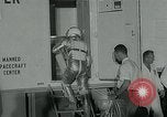 Image L'astronaute de la NASA le Major Gordon Cooper foi vol 7 Washington DC USA, 1963, de la seconde 32 séquences d'archives historiques vidéo 65675039130