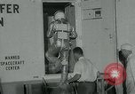 Image L'astronaute de la NASA le Major Gordon Cooper foi vol 7 Washington DC USA, 1963, de la seconde 33 séquences d'archives historiques vidéo 65675039130