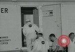 Image L'astronaute de la NASA le Major Gordon Cooper foi vol 7 Washington DC USA, 1963, de la seconde 37 séquences d'archives historiques vidéo 65675039130