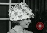 Standbild Frauen United States USA, 1963, aus Sekunde 34 historischem Filmmaterial Videoclip 65675039133