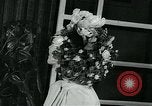 Standbild Frauen United States USA, 1963, aus Sekunde 41 historischem Filmmaterial Videoclip 65675039133