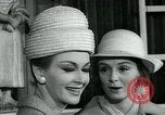 Standbild Frauen United States USA, 1963, aus Sekunde 48 historischem Filmmaterial Videoclip 65675039133